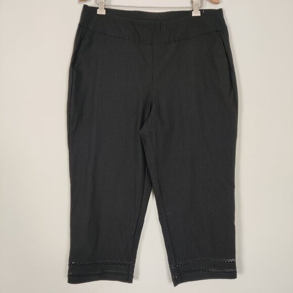 Classic Editions Women's 2 Pcs Cropped Pants Size S Black White Rayon Cutwork - Picture 4 of 16